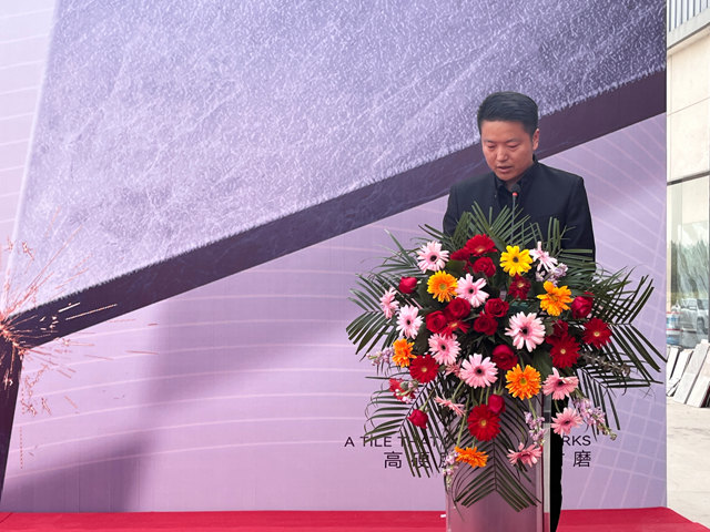 狮王瓷砖郑州首家设计师共享店盛大开业暨万人火花节全国巡回赛郑州站圆满收官！